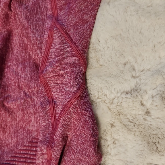 Pursue Fitness Cropped Seamless Leggings - Picture 5 of 5